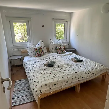 Familienfreundliche, Ruhige Zum Erholen! Apartment